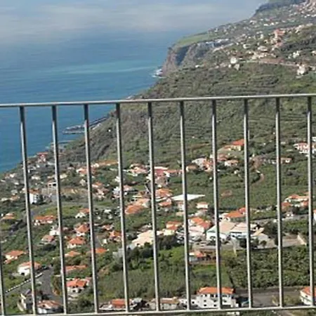 Hill - Savoy Signature * Arco da Calheta (Madeira)