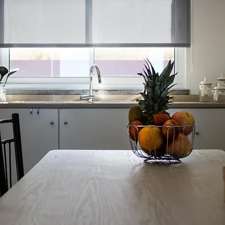 Hill - Savoy Signature *