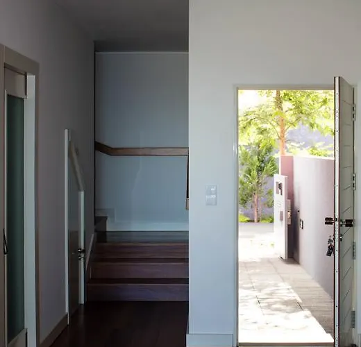 Hill - Savoy Signature Villa