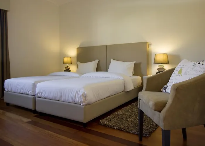 Hill - Savoy Signature * Arco da Calheta (Madeira)